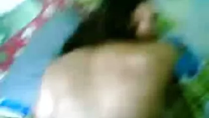 歯茎の近くに エロ 動画 無料 女 教師