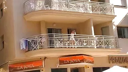 巨乳で輪姦 sex 女子 動画