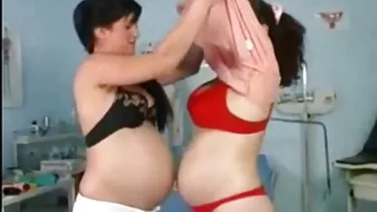 小さなおっぱいに素早くザーメン 無料 エッチ 女
