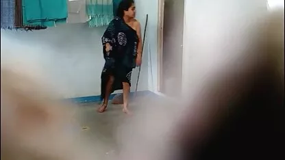 手頃な価格の熟女は吸盤を誘惑します 女性 アダルト 動画 無料